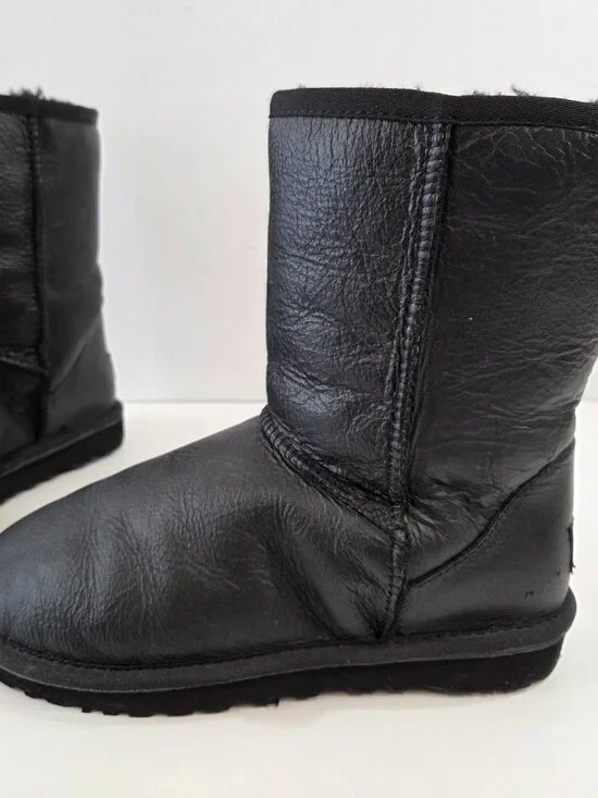 UGG Australia Triana Seaweed Boots Womens Size 6 Black Leather Shearling - Picture 2 of 11